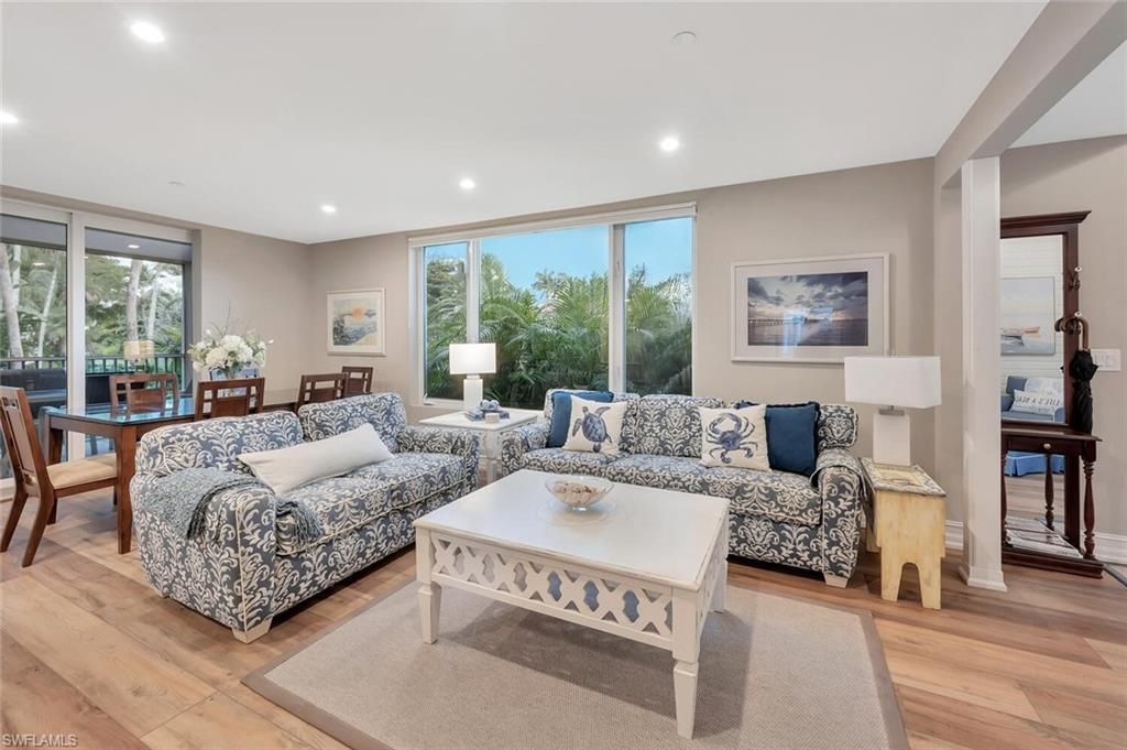 180 6th Ave S, Unit 3, Naples, FL 34102 Photo