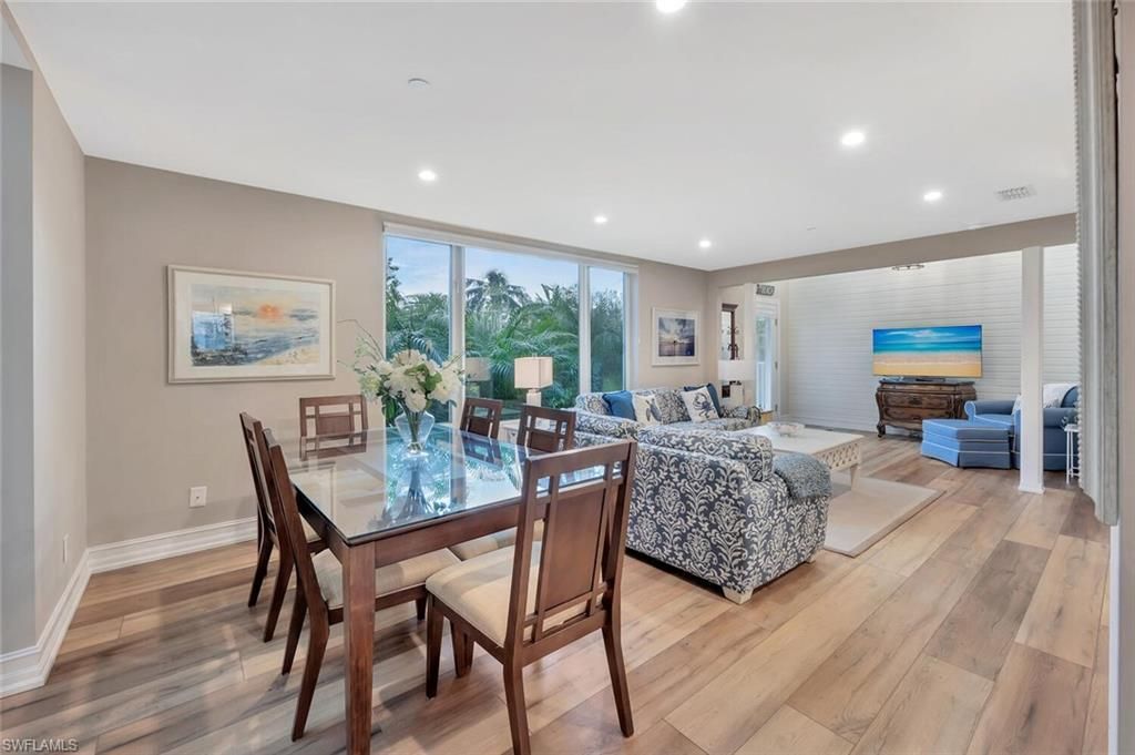 180 6th Ave S, Unit 3, Naples, FL 34102 Photo