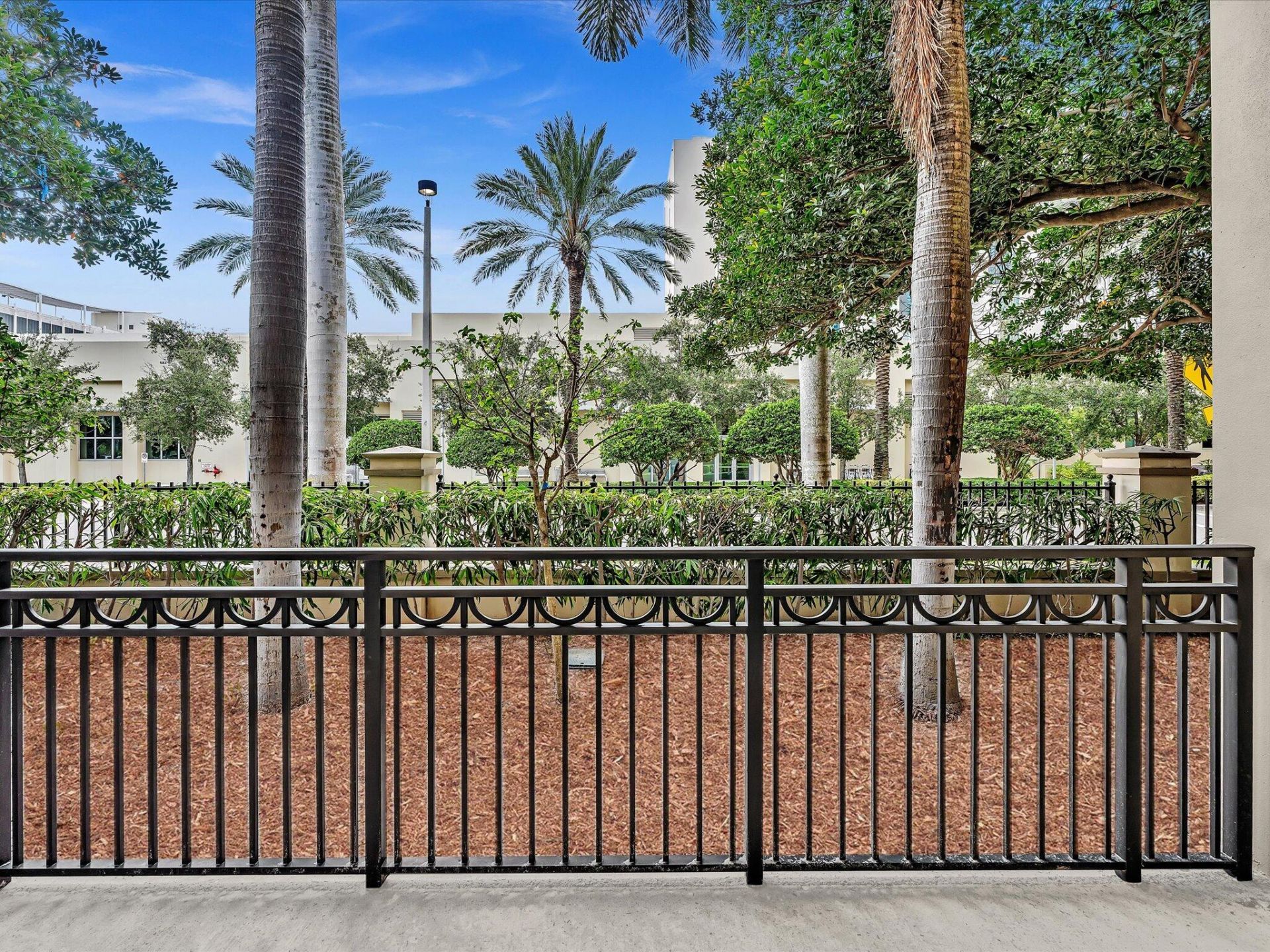 550 Okeechobee Boulevard, Unit 122, West Palm Beach, FL 33401 Photo