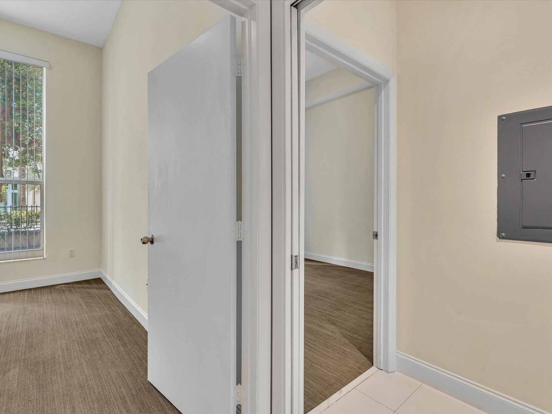 550 Okeechobee Boulevard, Unit 122, West Palm Beach, FL 33401 Photo