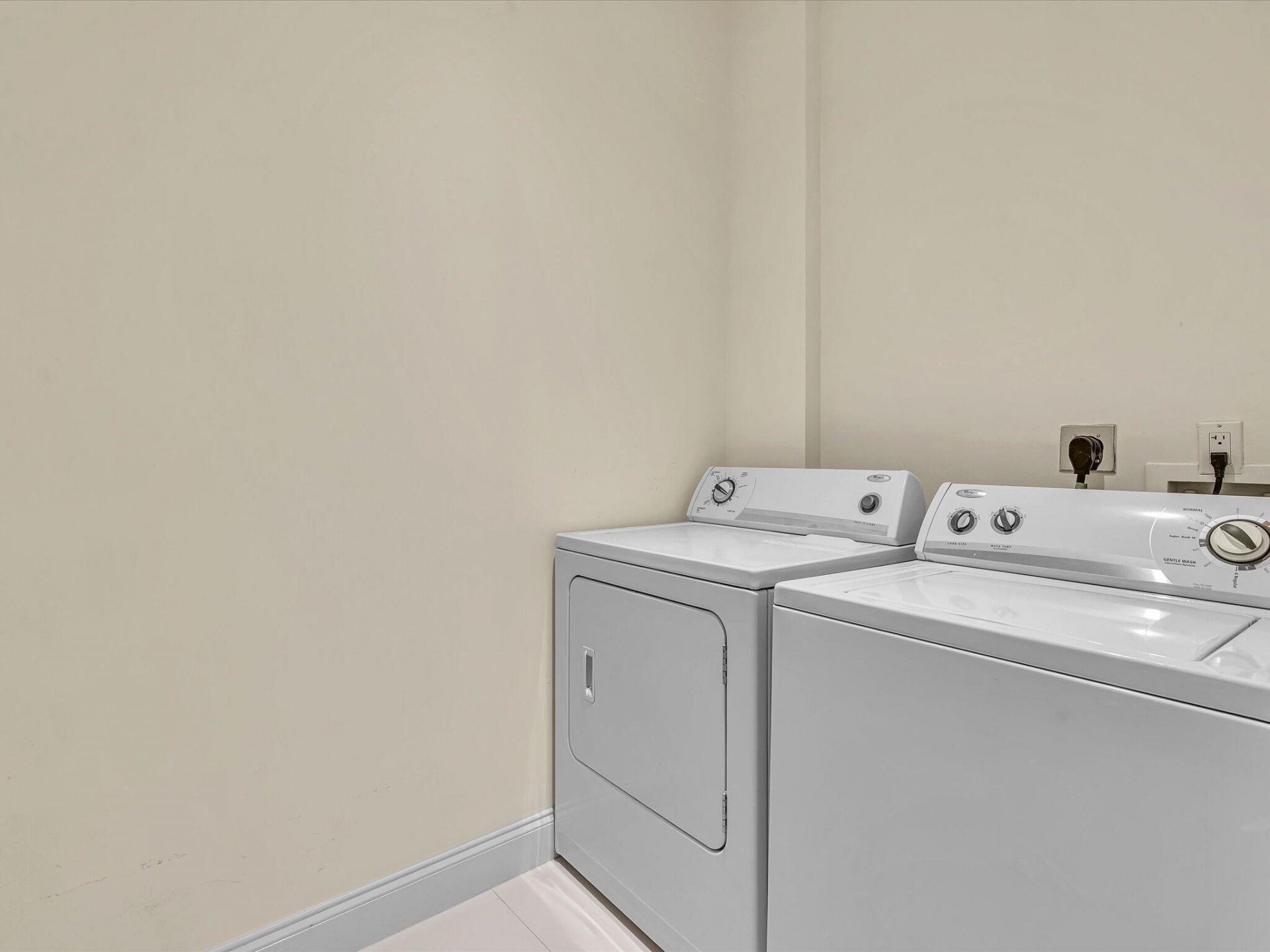 550 Okeechobee Boulevard, Unit 122, West Palm Beach, FL 33401 Photo