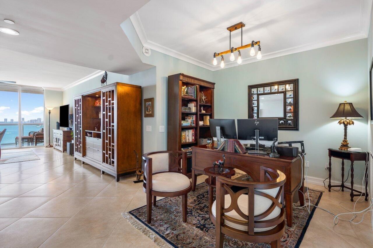 2650 Lake Shore Drive, Unit 1401, Riviera Beach, FL 33404 Photo