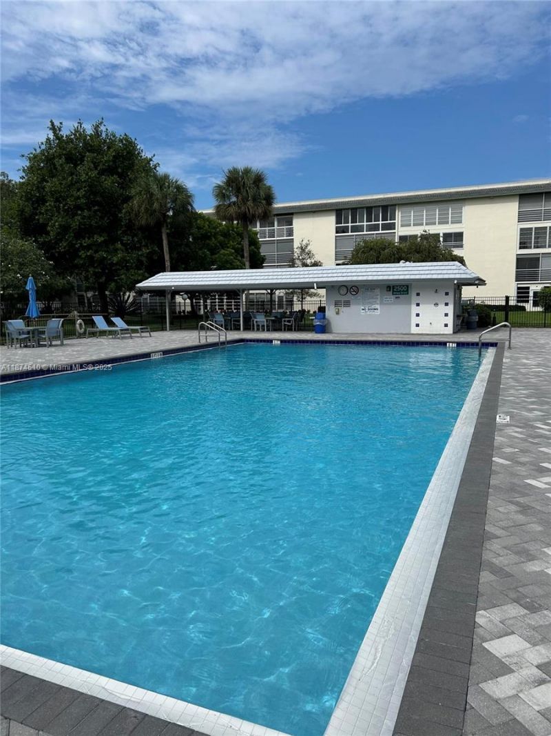 2501 Antigua Ter, Unit D2, Coconut Creek, FL 33066 Photo