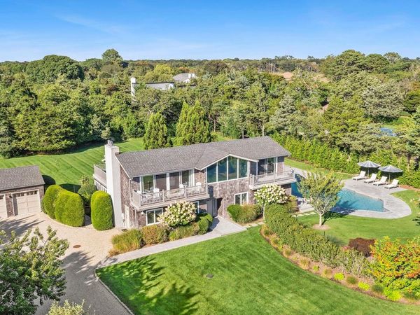 4 Bayberry Lane, Remsenburg, NY 11960