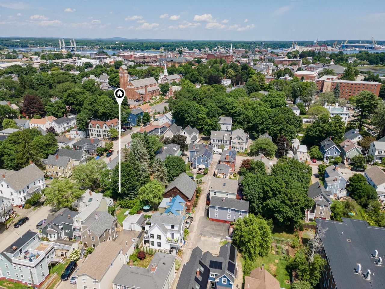 238 Austin Street, Portsmouth, NH 03801 Main Photo