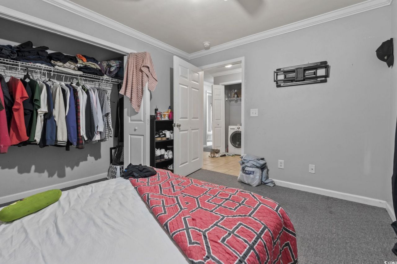 4845 Meadowsweet Dr. Photo 10