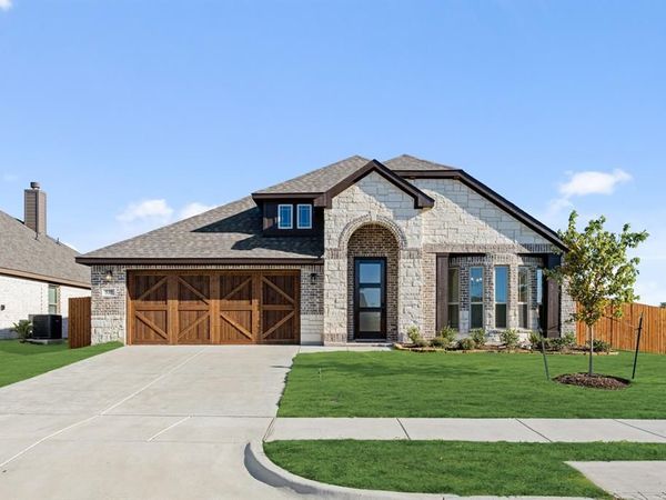 537 Sanctuary Drive, Waxahachie, TX 75165
