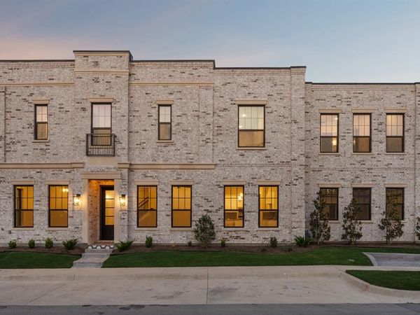 305 Sunset Lane, Unit 101, Fort Worth, TX 76114
