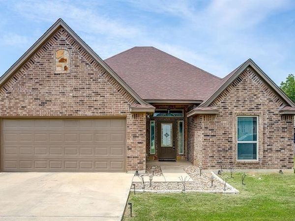 2313 Springhill Court, Mineral Wells, TX 76067
