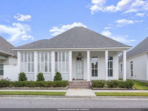 4943 Pembrooke Ave, Gonzales, LA 70737