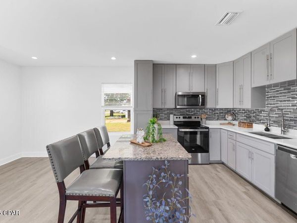 718 Joan Lane, Panama City, FL 32404