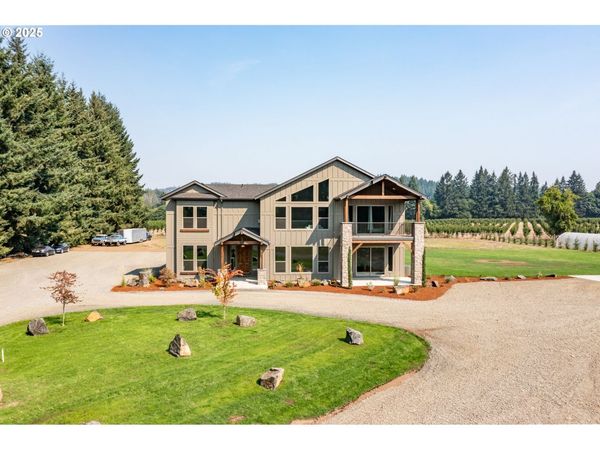 39229 PLAGMAN DR, Lebanon, OR 97355