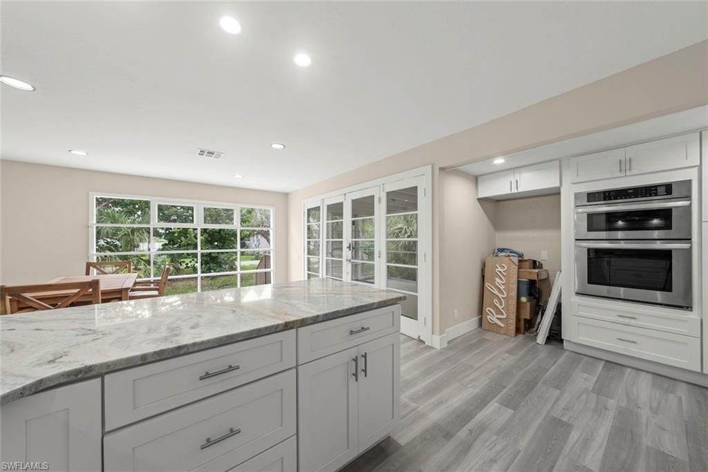 1142 Shell Basket Ln, Sanibel, FL 33957 Photo