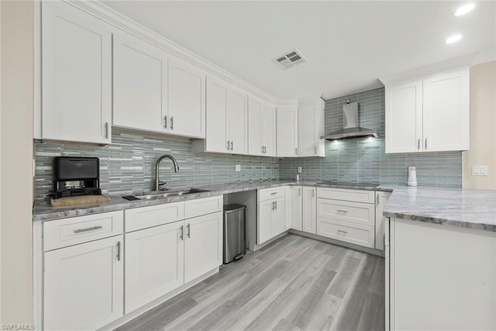 1142 Shell Basket Ln, Sanibel, FL 33957 Photo