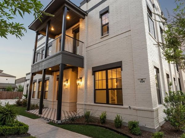 305 Sunset Lane, Unit 104, Fort Worth, TX 76114