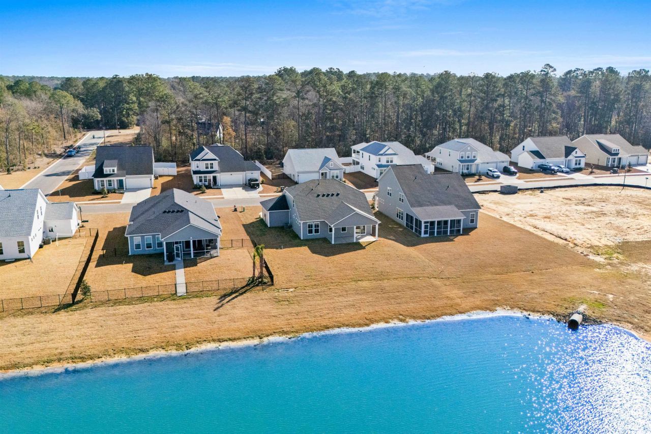 443 Joseph St Photo 34