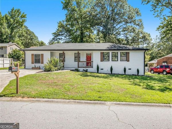 5425 WESTFORD Circle, Atlanta, GA 30349