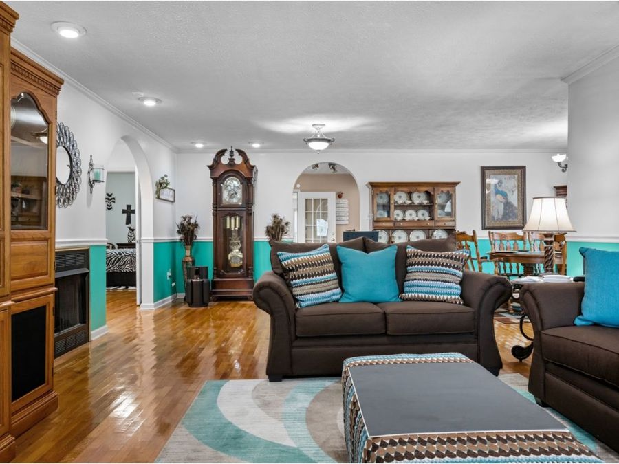Property Image 11