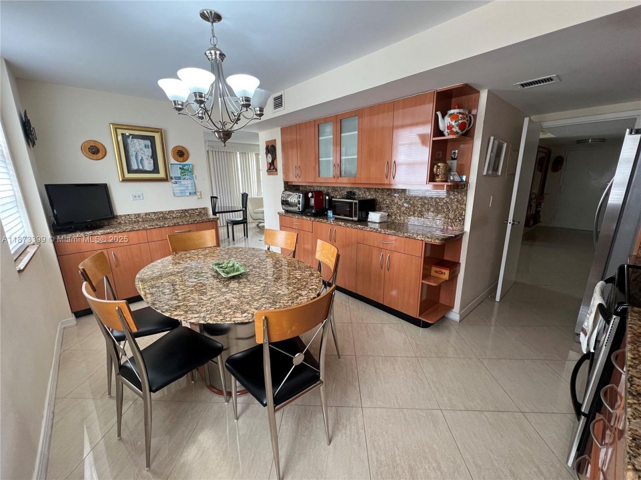 251 174th St, Unit 1905, Sunny Isles Beach, FL 33160 Photo