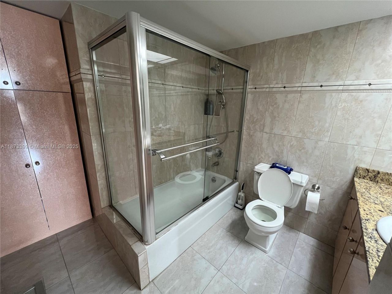 251 174th St, Unit 1905, Sunny Isles Beach, FL 33160 Photo