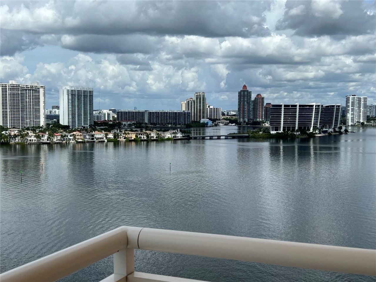 251 174th St, Unit 1905, Sunny Isles Beach, FL 33160 Photo