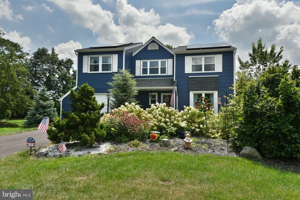 17 Ruhl Drive, Perkasie, PA 18944 Main Photo