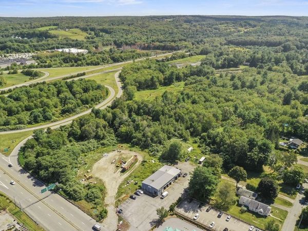 35 &33 Sutton Avenue, Oxford, MA 01540