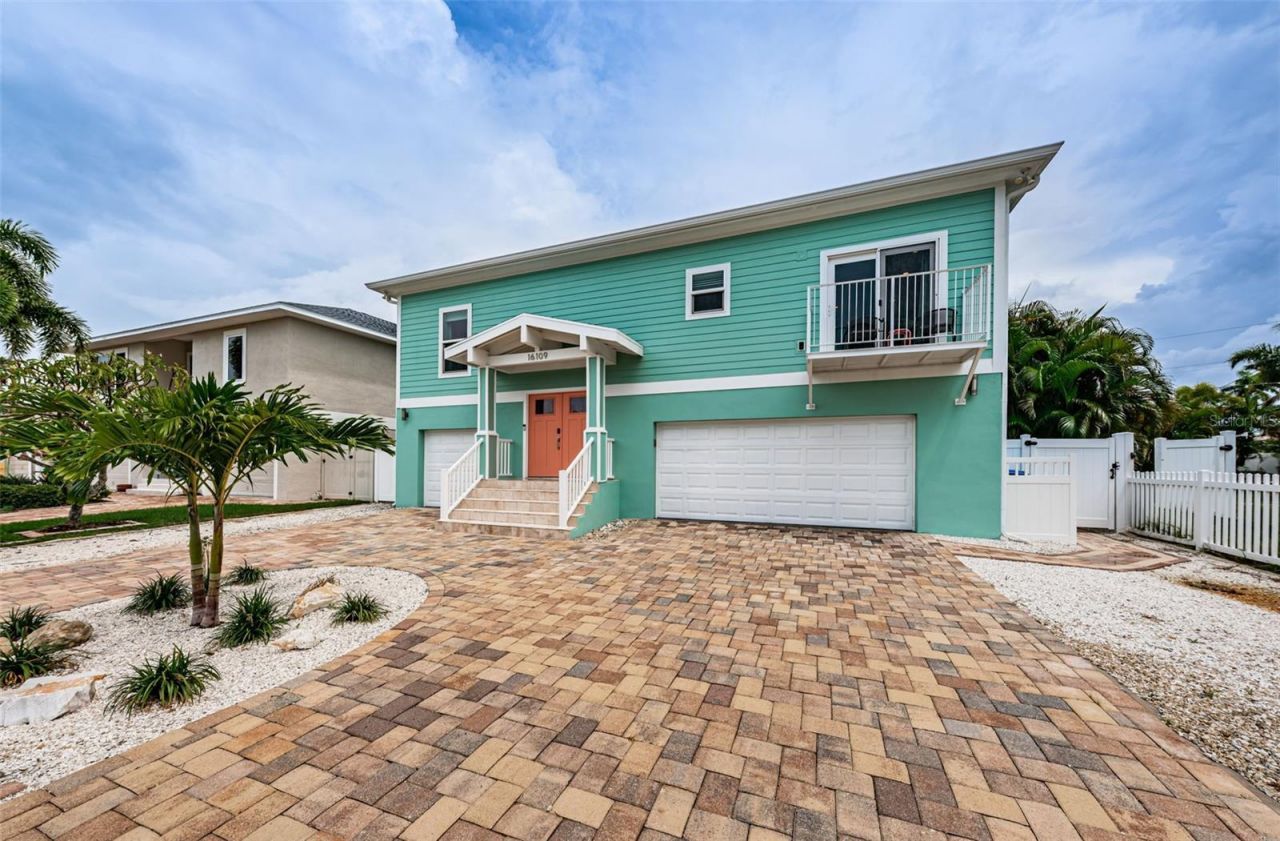 16109 3rd Street E, Redington Beach, FL 33708 Photo