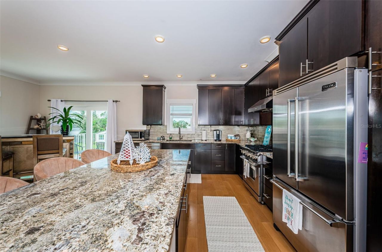 16109 3rd Street E, Redington Beach, FL 33708 Photo
