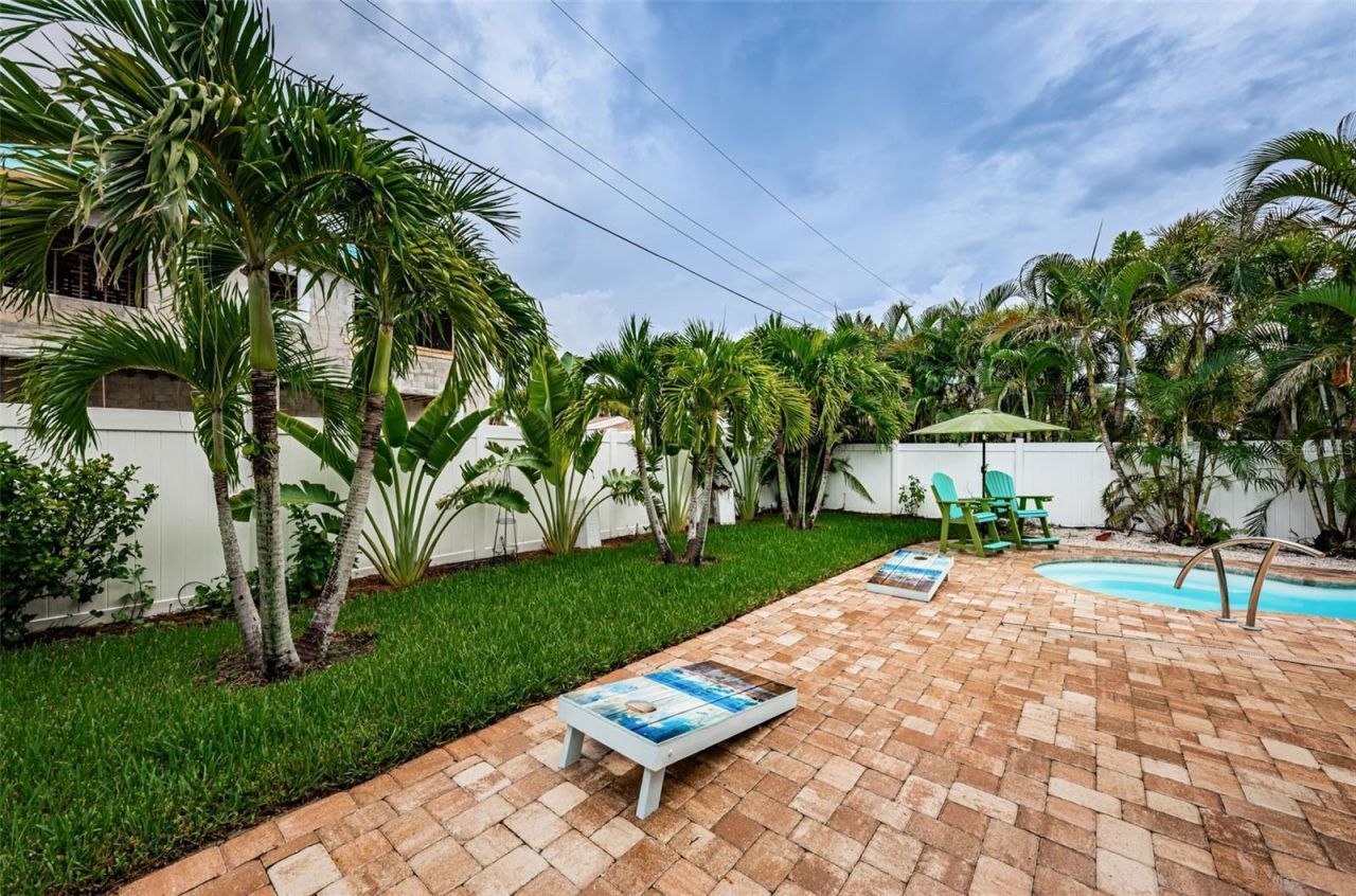 16109 3rd Street E, Redington Beach, FL 33708 Photo