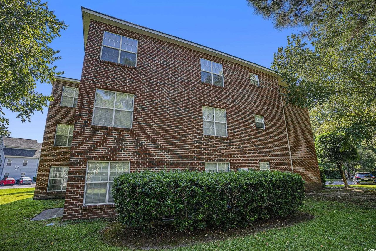 4273 Villas Dr. Photo 27