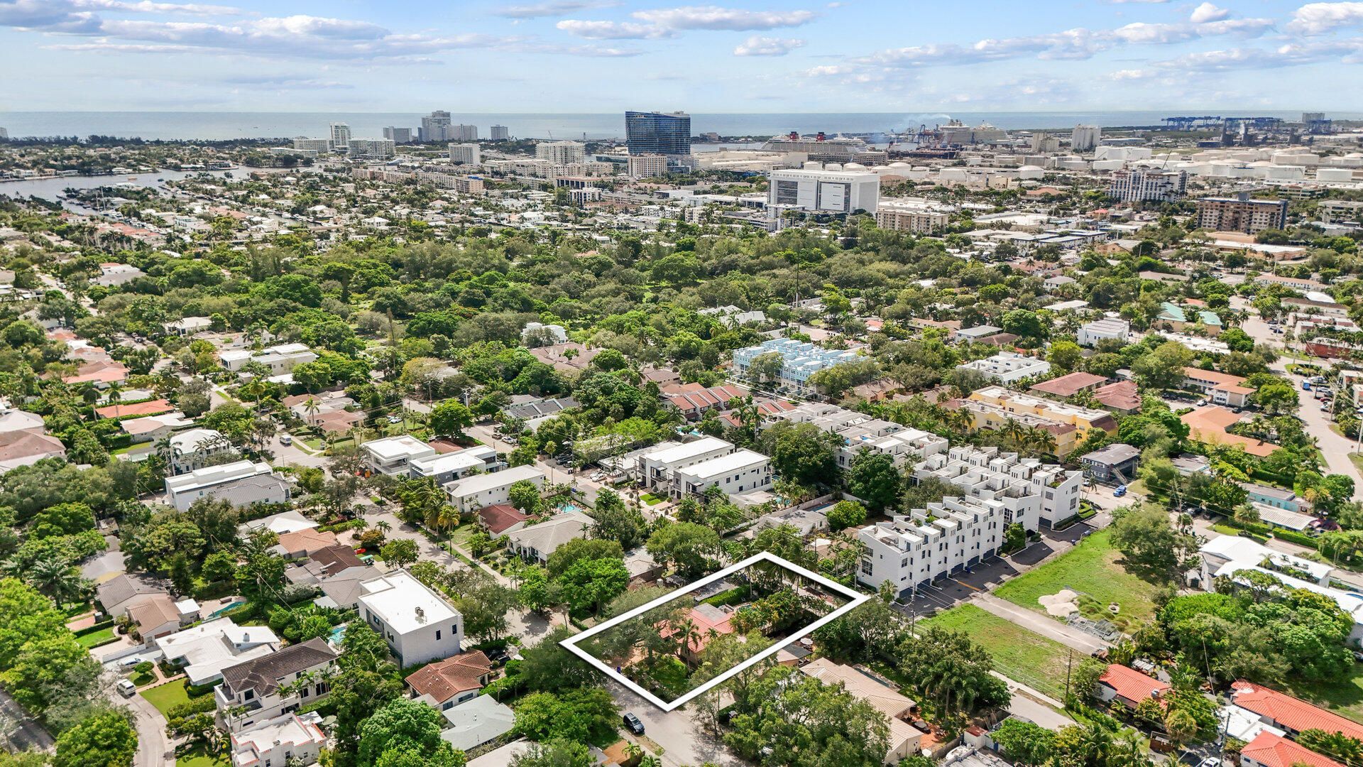 712 SE 11th Court, Fort Lauderdale, FL 33316 Photo