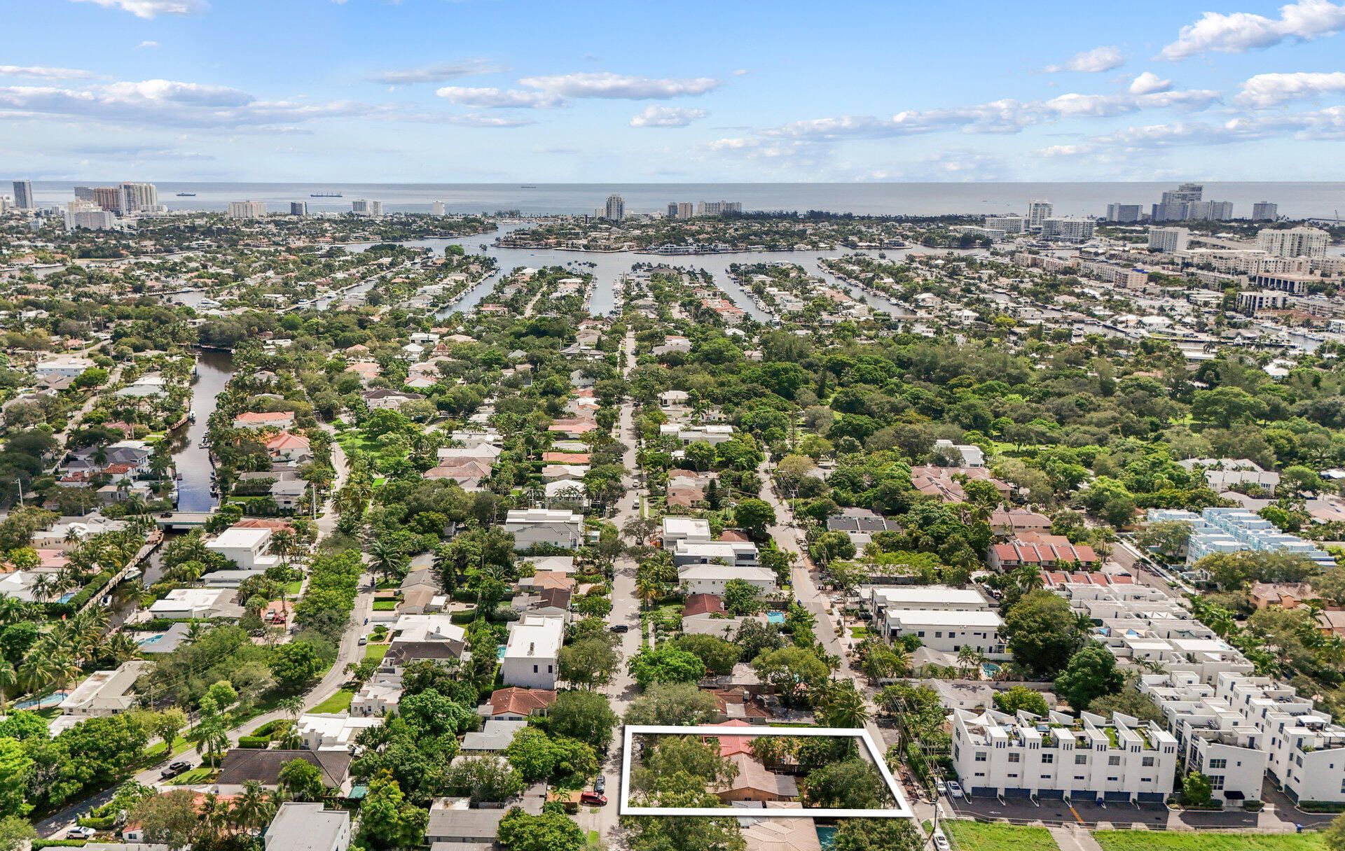 712 SE 11th Court, Fort Lauderdale, FL 33316 Photo