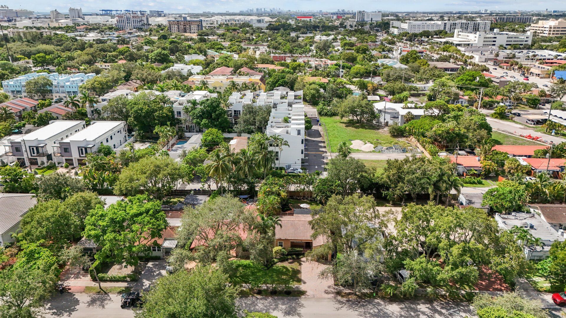 712 SE 11th Court, Fort Lauderdale, FL 33316 Photo