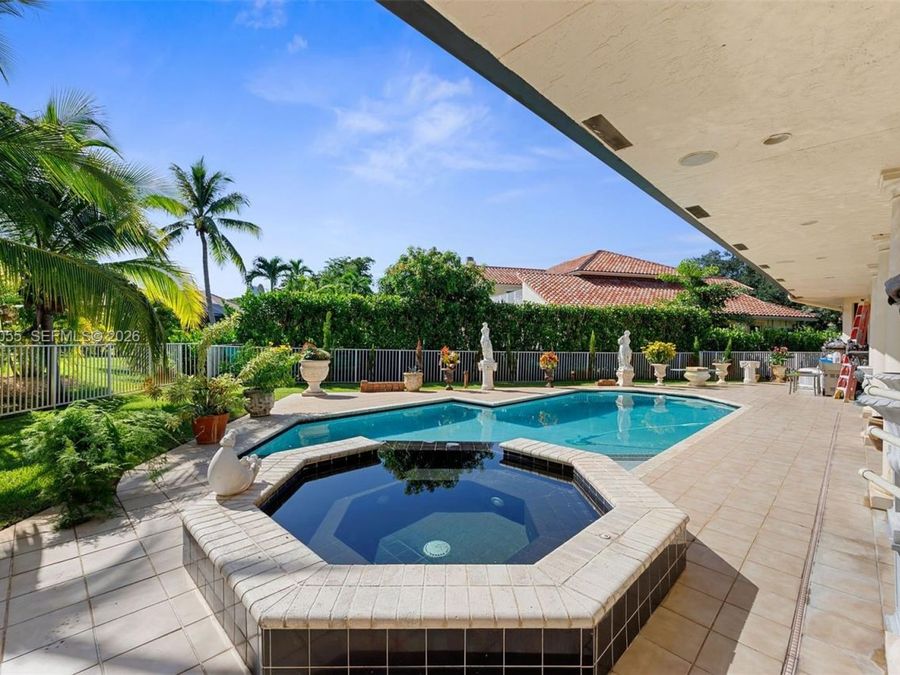 Property Image 45