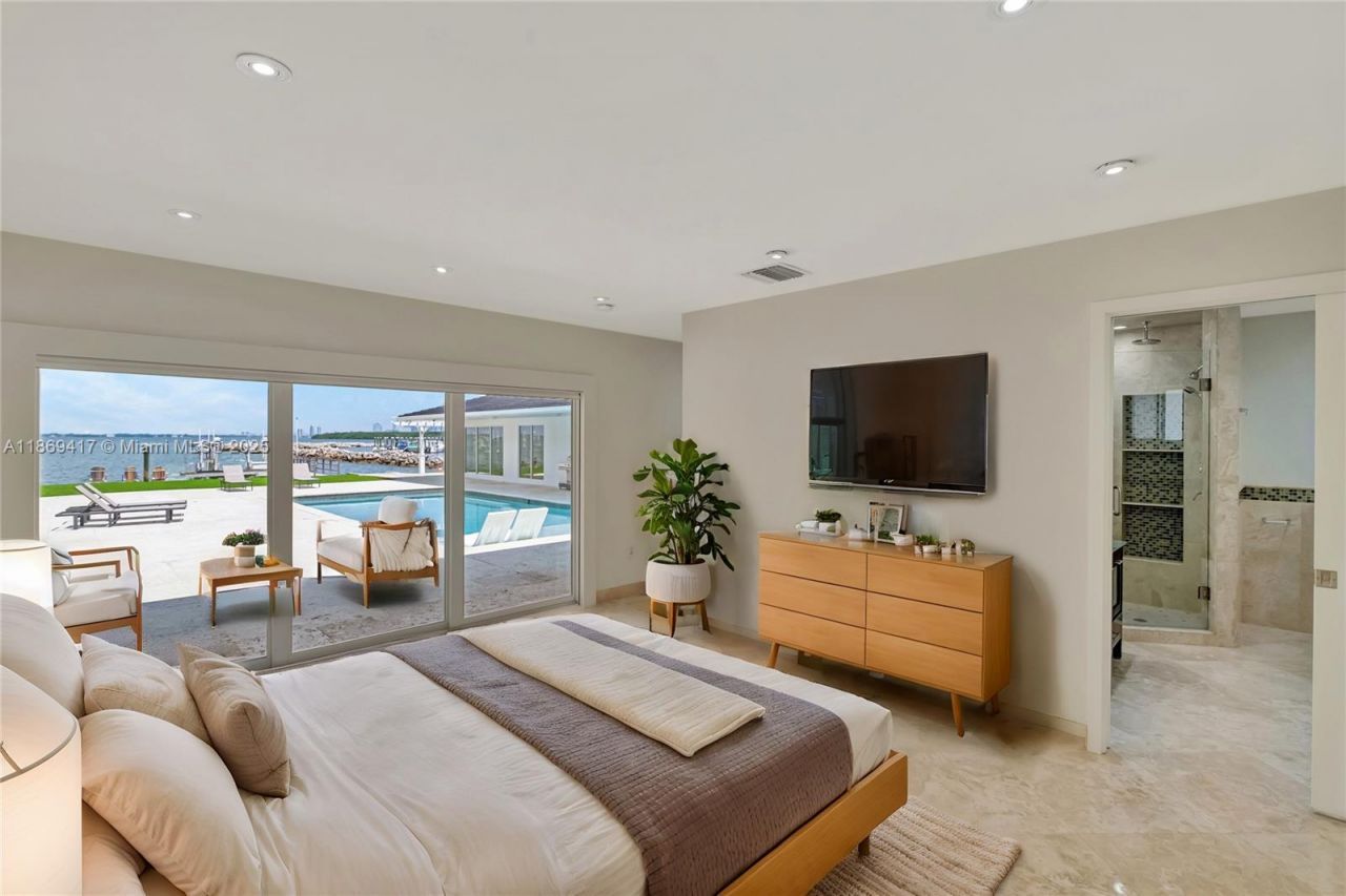 200 Harbor Dr, Key Biscayne, FL 33149 Photo