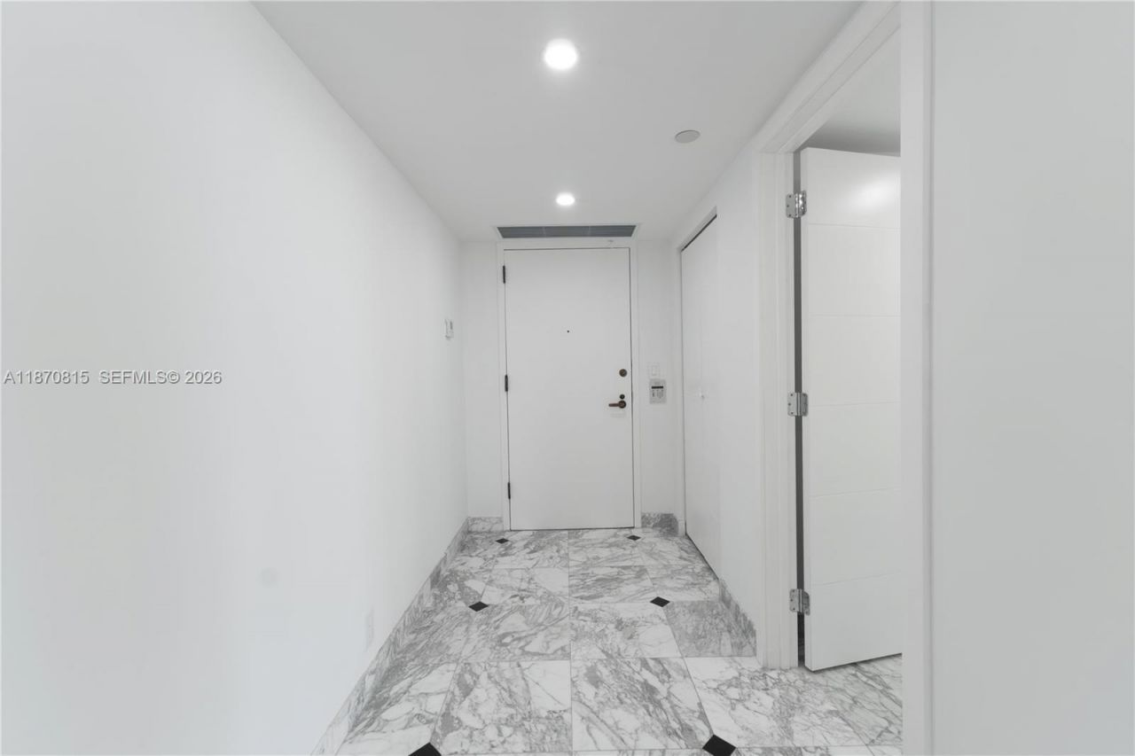 19667 Turnberry Way, Unit 20E, Aventura, FL 33180 Photo