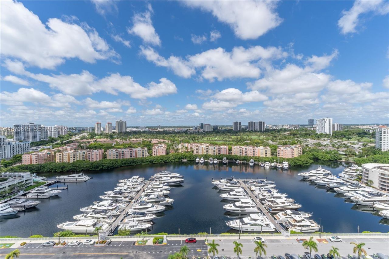 19667 Turnberry Way, Unit 20E, Aventura, FL 33180 Photo