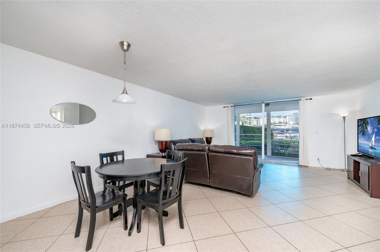 100 Golden Isles Dr, Unit 104, Hallandale Beach, FL 33009 Photo