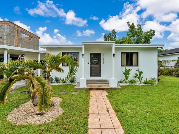 21310 Old Cutler Rd, Cutler Bay, FL 33189