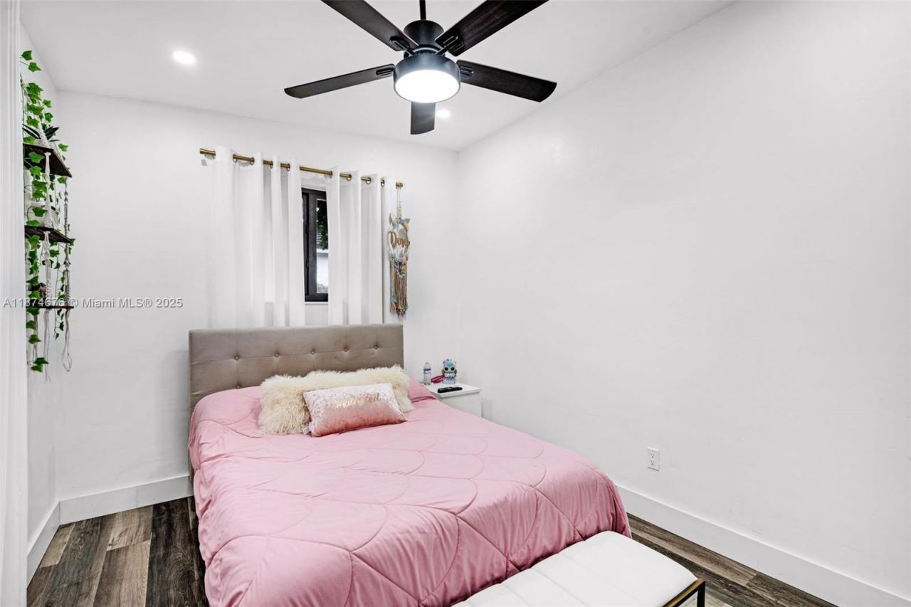 21310 Old Cutler Rd, Cutler Bay, FL 33189 Photo