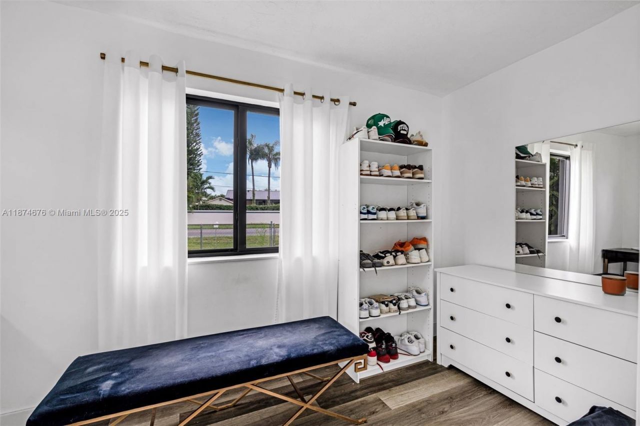 21310 Old Cutler Rd, Cutler Bay, FL 33189 Photo