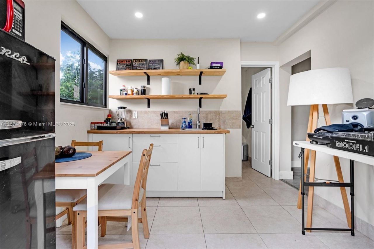 21310 Old Cutler Rd, Cutler Bay, FL 33189 Photo