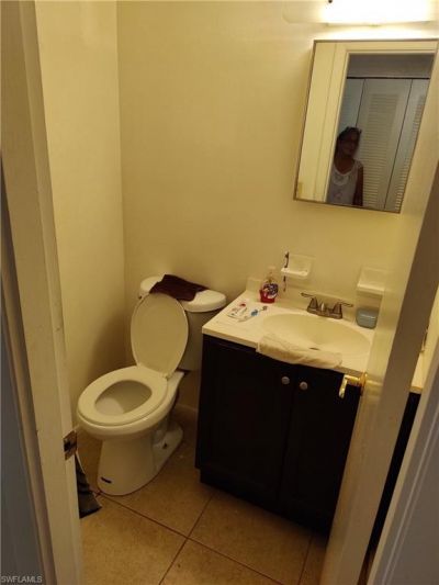 28 Temple Ct, Lehigh Acres, FL 33936 Photo