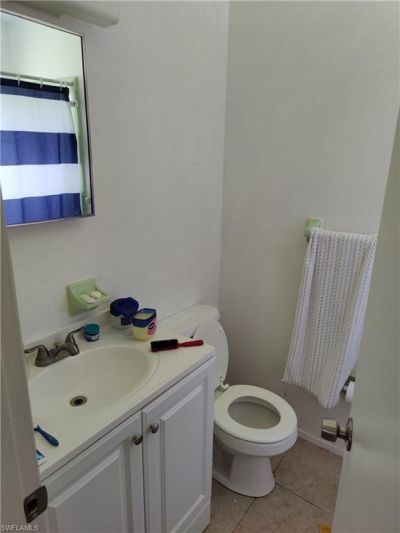 28 Temple Ct, Lehigh Acres, FL 33936 Photo