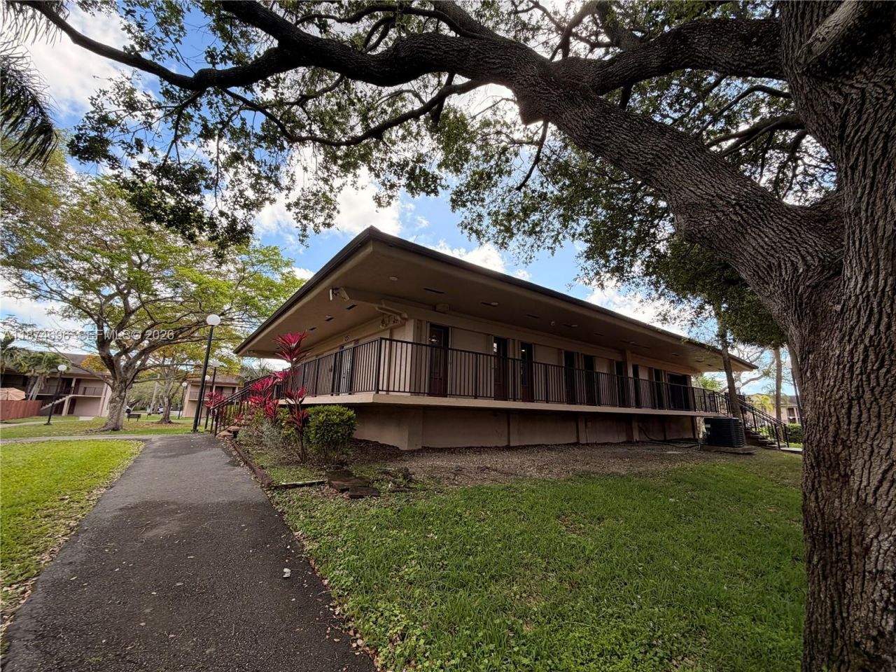 11295 SW 88th St, Unit M109, Miami, FL 33176 Photo