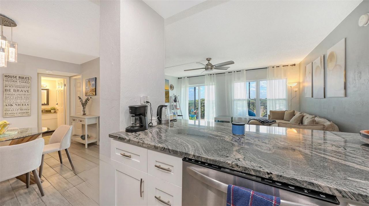 2901 26th Street W, Unit 601, Bradenton, FL 34205 Photo