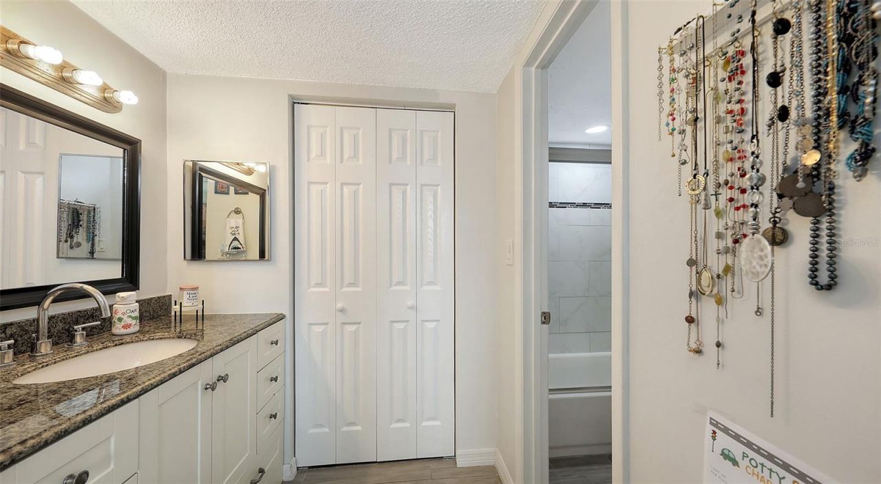 2901 26th Street W, Unit 601, Bradenton, FL 34205 Photo