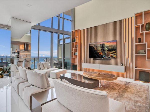 1100 Biscayne Blvd, Unit 6303, Miami, FL 33132