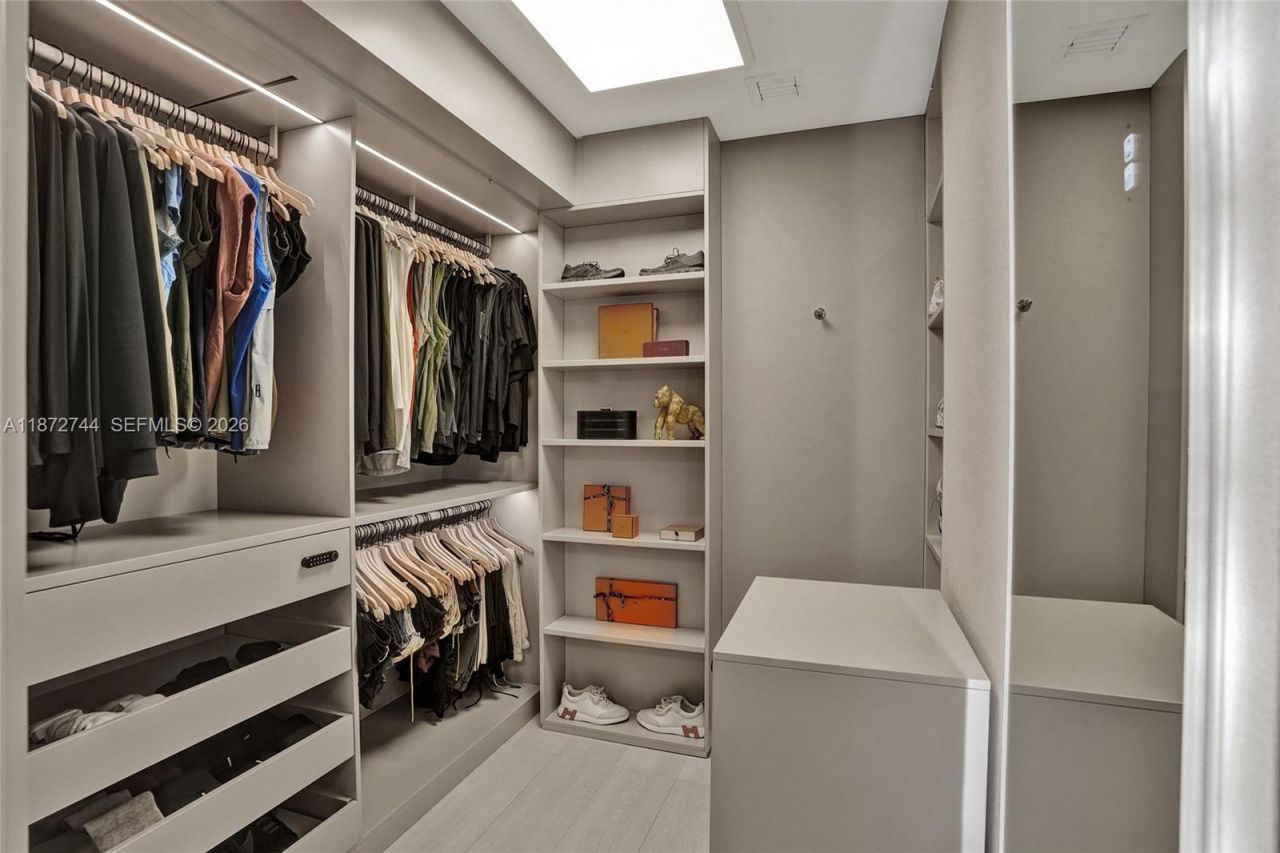 1100 Biscayne Blvd, Unit 6303, Miami, FL 33132 Photo